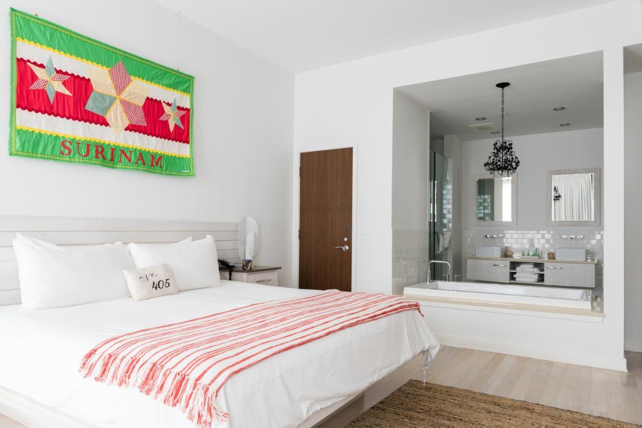 Bungalow Hotel ลองแบรนช์ ภายนอก รูปภาพ