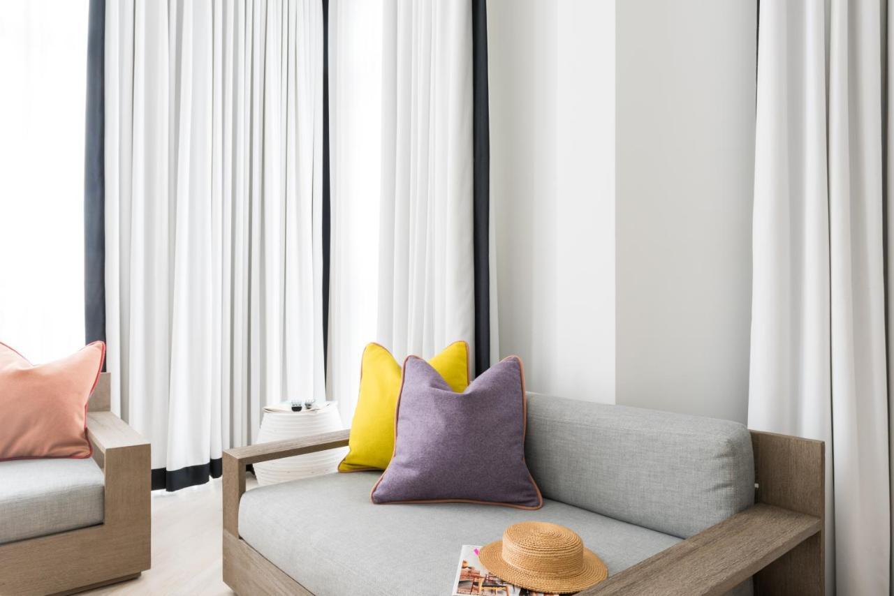 Bungalow Hotel ลองแบรนช์ ภายนอก รูปภาพ