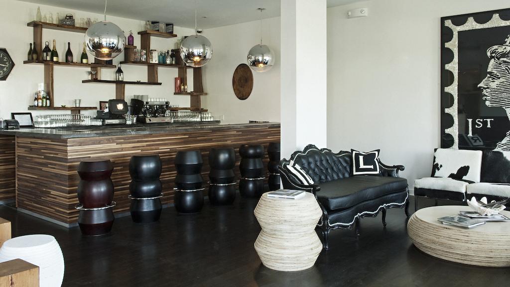 Bungalow Hotel ลองแบรนช์ ภายนอก รูปภาพ