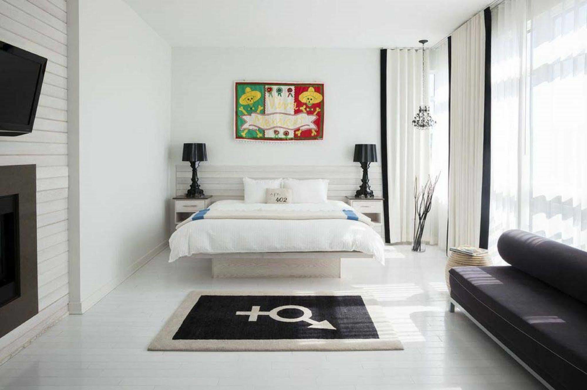 Bungalow Hotel ลองแบรนช์ ภายนอก รูปภาพ